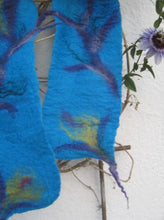 Load image into Gallery viewer, Felted Scarf (short)
