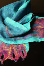 Load image into Gallery viewer, Felted Scarf
