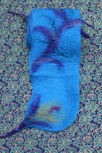 Load image into Gallery viewer, Felted Scarf (short)
