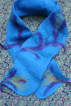 Load image into Gallery viewer, Felted Scarf (short)
