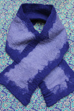 Load image into Gallery viewer, Felted Scarf (short)

